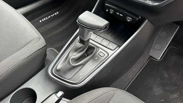 Hyundai BAYON 1.0 TGDi [90] Tech Line 5dr DCT Petrol Hatchback Vibrant Blue - Pearl