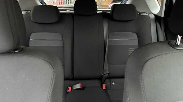 Hyundai BAYON 1.0 TGDi [90] Tech Line 5dr DCT Petrol Hatchback Vibrant Blue - Pearl