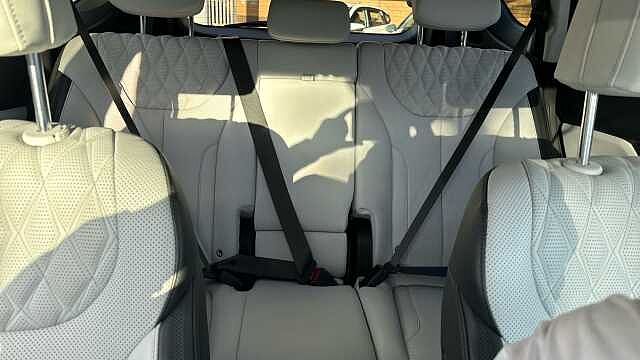 Hyundai SANTA FE 1.6 TGDi Hybrid Ultimate 5dr 4WD Auto Hybrid Estate