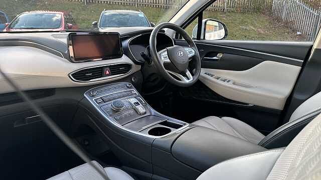 Hyundai SANTA FE 1.6 TGDi Hybrid Ultimate 5dr 4WD Auto Hybrid Estate