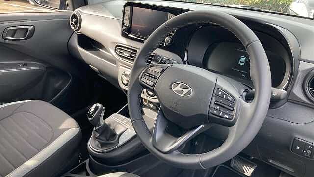 Hyundai I10 1.0 [63] Advance 5dr Auto [Nav] Petrol Hatchback Vibrant Blue - Pearl