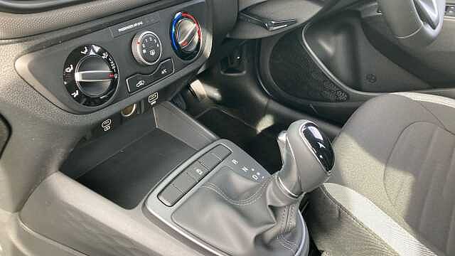 Hyundai I10 1.0 [63] Advance 5dr Auto [Nav] Petrol Hatchback Vibrant Blue - Pearl