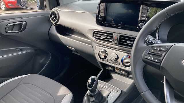 Hyundai I10 1.0 [63] Advance 5dr Auto [Nav] Petrol Hatchback Vibrant Blue - Pearl