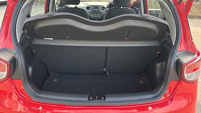 Hyundai i10 1.0 SE 5dr Petrol Hatchback