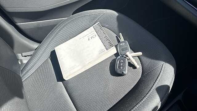 Hyundai I10 1.0 Play 5dr Petrol Hatchback Grey