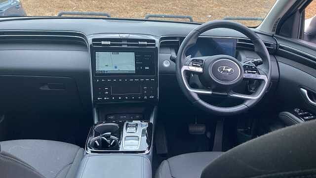 Hyundai TUCSON 1.6 TGDi Hybrid 230 Premium 5dr 2WD Auto Hybrid Estate White