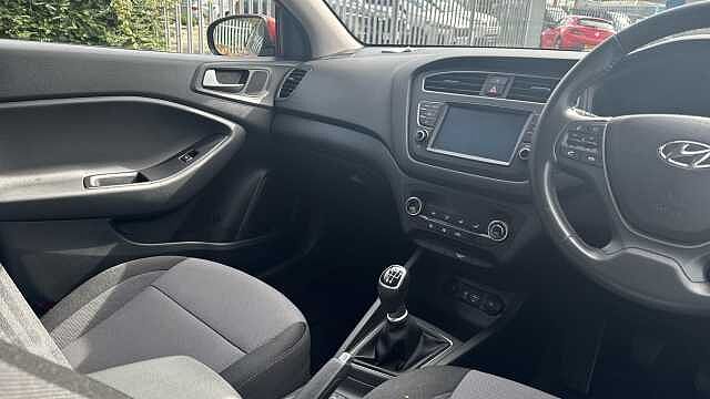 Hyundai i20 1.0 T-GDi Premium Nav 5dr Petrol Hatchback