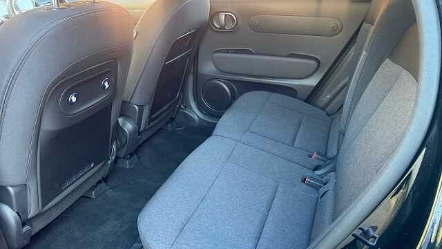 Hyundai INSTER 85kW 02 49kWh 5dr Auto Electric Hatchback