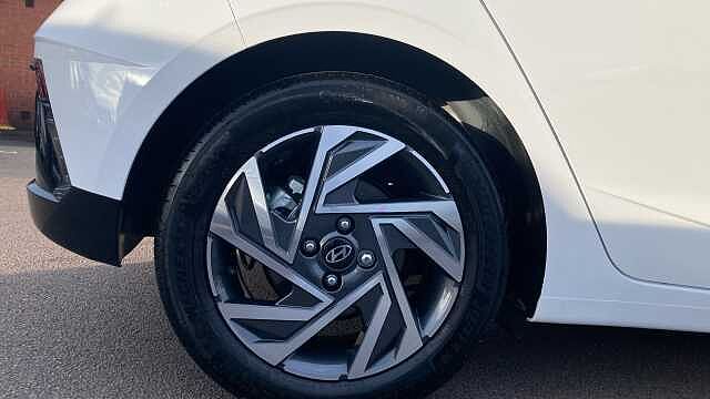 Hyundai I20 1.0T GDi Advance 5dr Petrol Hatchback White