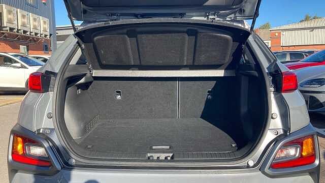 Hyundai KONA 1.6 GDi Hybrid Premium SE 5dr DCT Hybrid Hatchback Grey