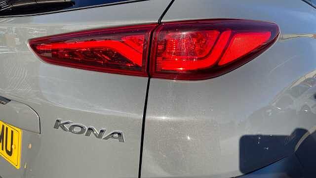 Hyundai KONA 1.6 GDi Hybrid Premium SE 5dr DCT Hybrid Hatchback Grey
