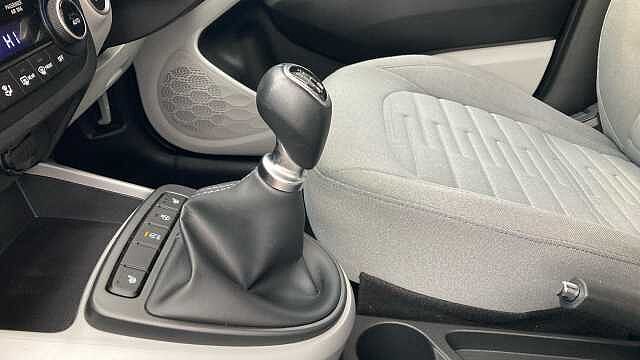 Hyundai I10 1.0 MPi Premium 5dr Petrol Hatchback Red