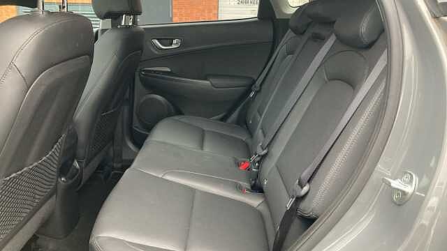 Hyundai KONA 1.6 GDi Hybrid Ultimate 5dr DCT Hybrid Hatchback Grey