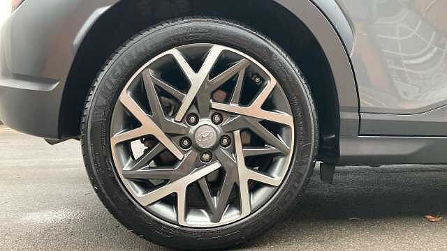 Hyundai KONA 1.6 GDi Hybrid Ultimate 5dr DCT Hybrid Hatchback Grey