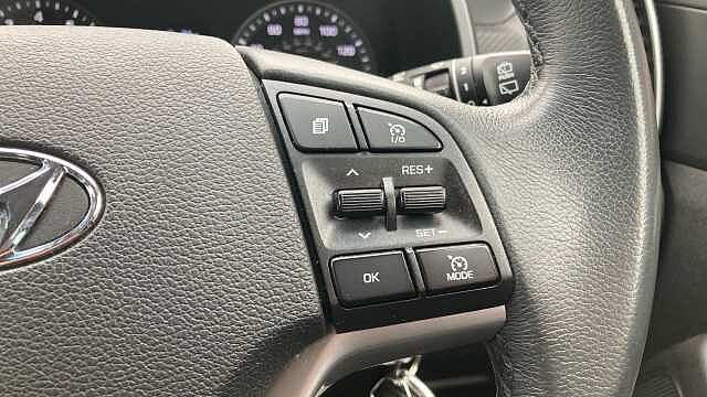 Hyundai TUCSON 1.6 GDi SE Nav 5dr 2WD Petrol Estate Grey