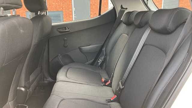 Hyundai I10 1.0 S 5dr Petrol Hatchback White
