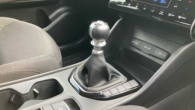 Hyundai TUCSON 1.6 TGDi SE Connect 5dr 2WD Petrol Estate Black