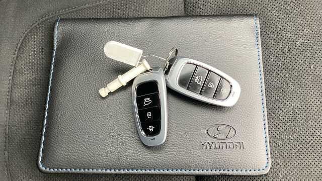 Hyundai TUCSON 1.6 TGDi Hybrid 230 N Line S 5dr 2WD Auto Hybrid Estate White