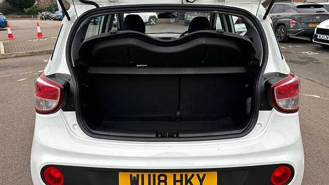 Hyundai i10 1.0 SE 5dr Petrol Hatchback