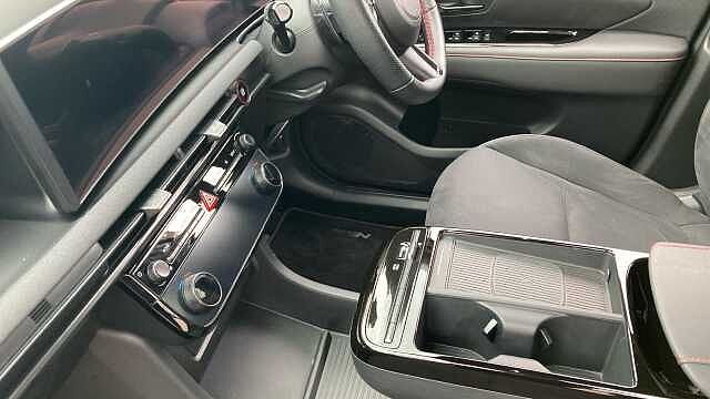 Hyundai TUCSON 1.6T Hybrid N Line S 5dr Auto Hybrid Estate Grey