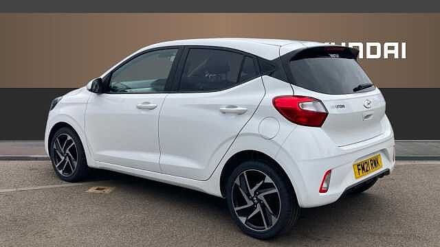 Hyundai I10 1.0 MPi Premium 5dr Petrol Hatchback White