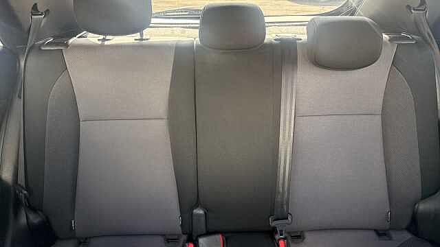 Hyundai i20 1.2 MPi Play 5dr Petrol Hatchback