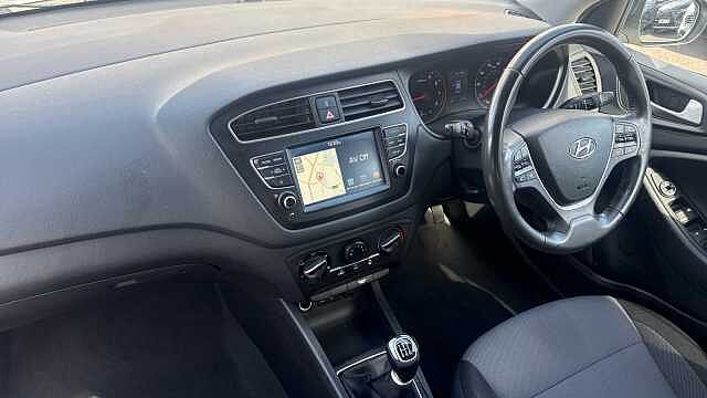 Hyundai i20 1.2 MPi Play 5dr Petrol Hatchback