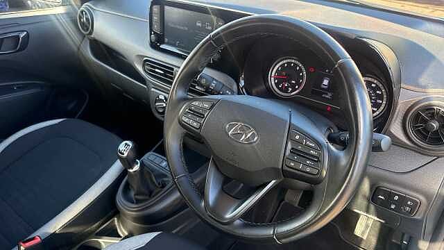 Hyundai i10 1.2 MPi SE Connect 5dr Petrol Hatchback