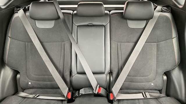 Hyundai TUCSON 1.6T Hybrid N Line S 5dr Auto Hybrid Estate White