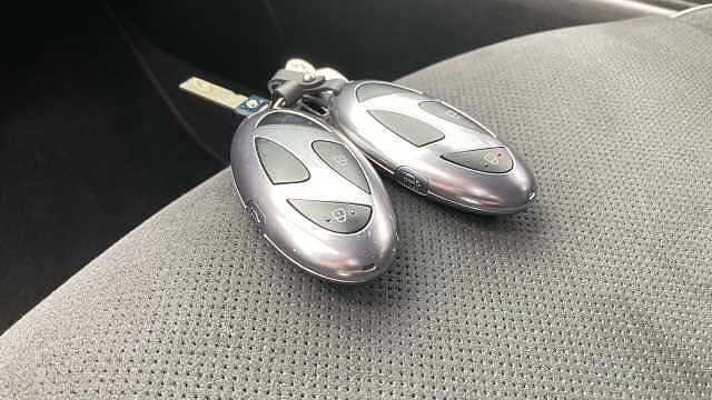 Hyundai TUCSON 1.6T Hybrid N Line S 5dr Auto Hybrid Estate White