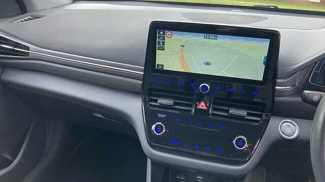 Hyundai IONIQ 1.6 GDi Hybrid Premium SE 5dr DCT Hybrid Hatchback White