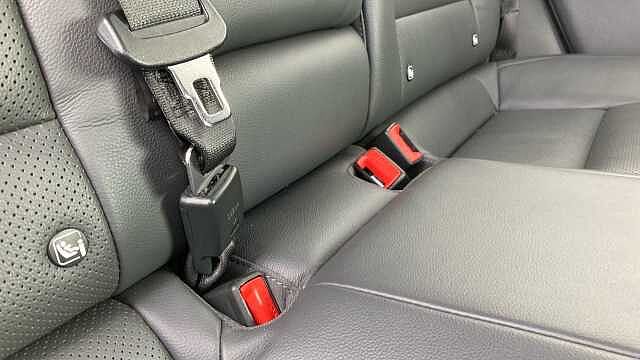 Hyundai IONIQ 1.6 GDi Hybrid Premium SE 5dr DCT Hybrid Hatchback White