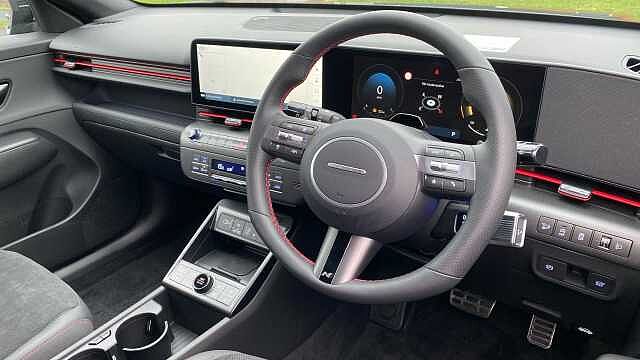 Hyundai KONA 1.6T N Line S 5dr DCT Petrol Hatchback Pearl - Abyss Black