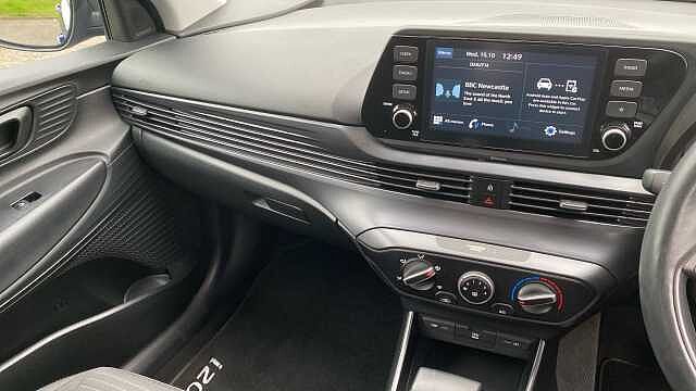 Hyundai I20 1.0T GDi 48V MHD SE Connect 5dr DCT Petrol Hatchback Blue