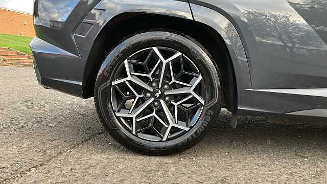 Hyundai TUCSON 1.6 TGDi Plug-in Hybrid N Line 5dr 4WD Auto Estate Grey
