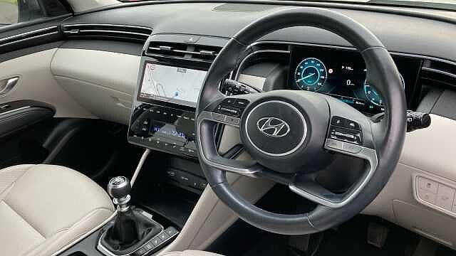 Hyundai TUCSON 1.6 TGDi Ultimate 5dr 2WD Petrol Estate White