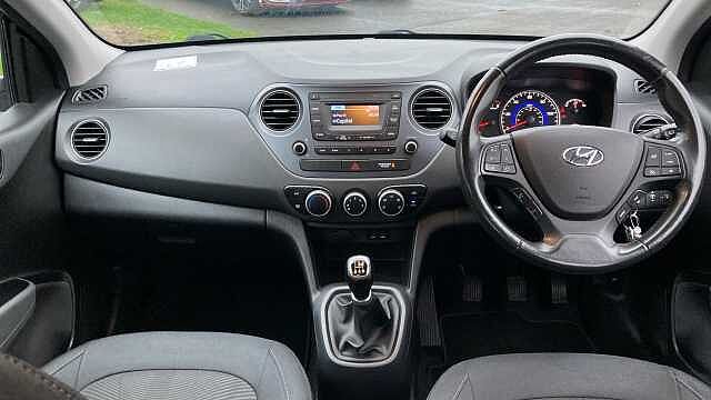 Hyundai i10 1.0 SE 5dr Petrol Hatchback