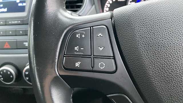 Hyundai i10 1.0 SE 5dr Petrol Hatchback