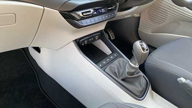 Hyundai BAYON 1.0 TGDi [90] Tech Line 5dr Petrol Hatchback Vibrant Blue - Pearl