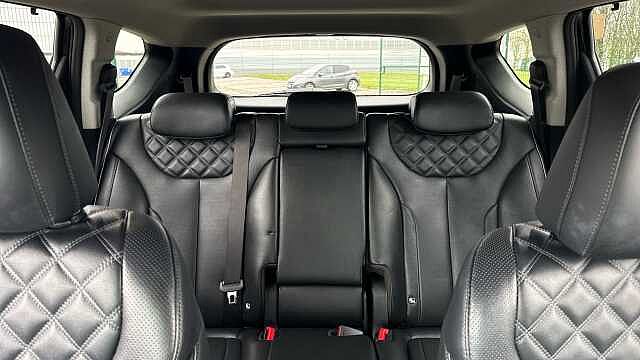 Hyundai SANTA FE 1.6 TGDi Hybrid Ultimate 5dr 4WD Auto Hybrid Estate