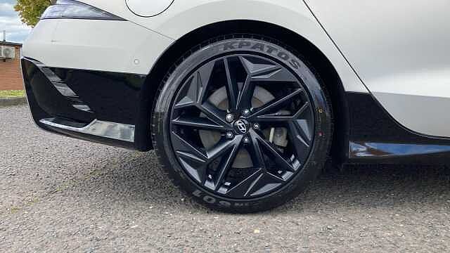 Hyundai IONIQ 6 239kW First Edition 77kWh 4dr AWD Auto Electric Saloon