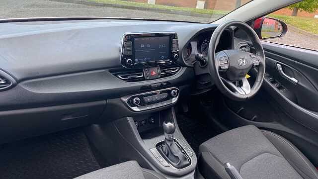Hyundai i30 1.0T GDi SE Connect 5dr DCT Petrol Hatchback