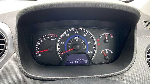 Hyundai i10 1.0 SE 5dr Petrol Hatchback