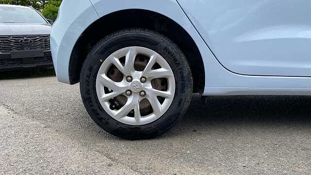 Hyundai i10 1.0 SE 5dr Petrol Hatchback