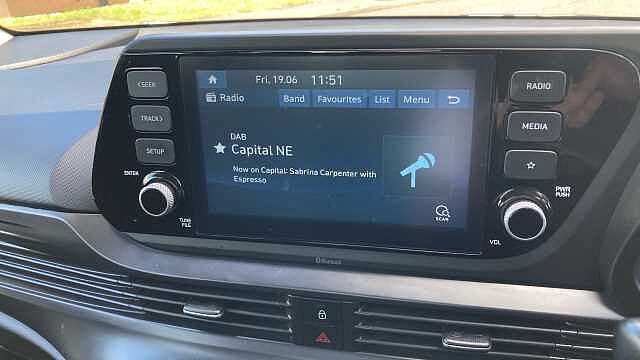 Hyundai i20 1.0T GDi 48V MHD SE Connect 5dr Petrol Hatchback