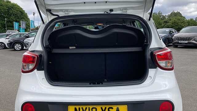 Hyundai i10 1.0 SE 5dr Petrol Hatchback