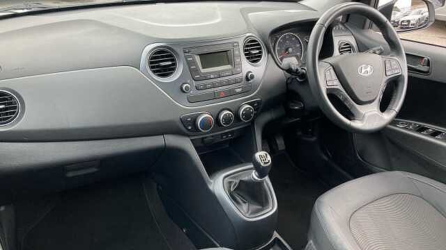 Hyundai i10 1.0 SE 5dr Petrol Hatchback