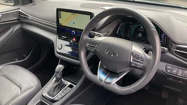 Hyundai IONIQ 1.6 GDi Hybrid Premium SE 5dr DCT Hybrid Hatchback