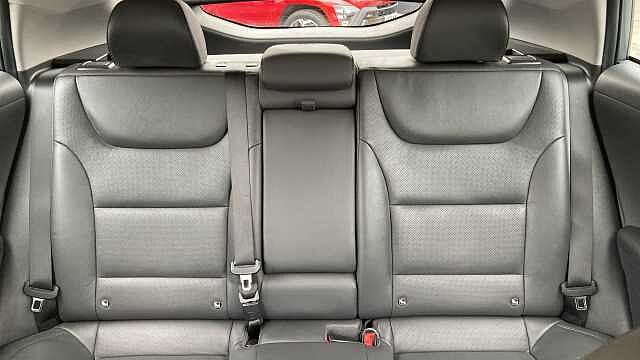 Hyundai IONIQ 1.6 GDi Hybrid Premium SE 5dr DCT Hybrid Hatchback