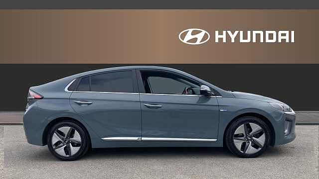 Hyundai IONIQ 1.6 GDi Hybrid Premium SE 5dr DCT Hybrid Hatchback